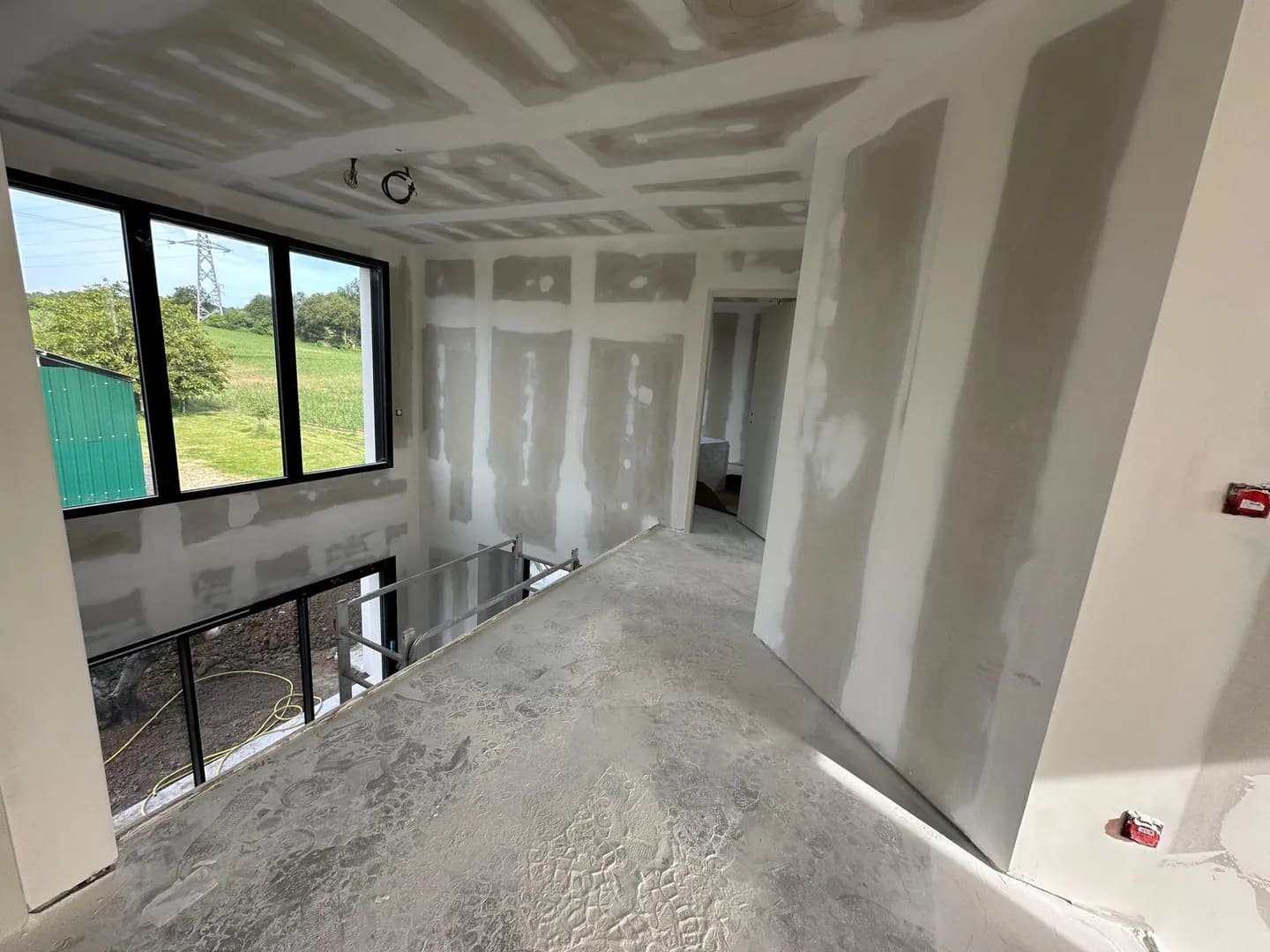 Travaux de plâtrerie sur un chantier Nos Travaux près du Mans
