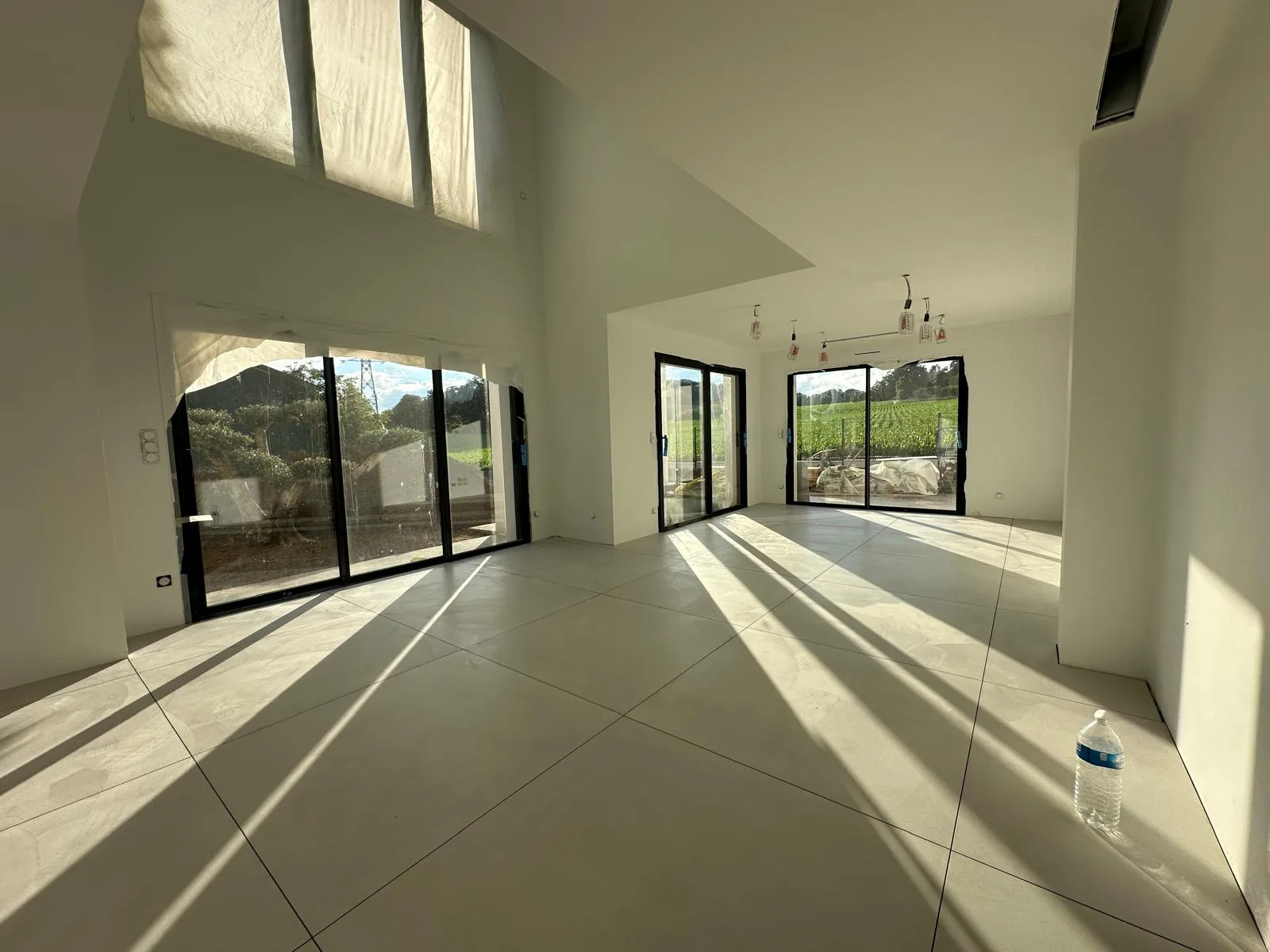 Chantier de rénovation intérieure accompagné par Nos Travaux au Mans