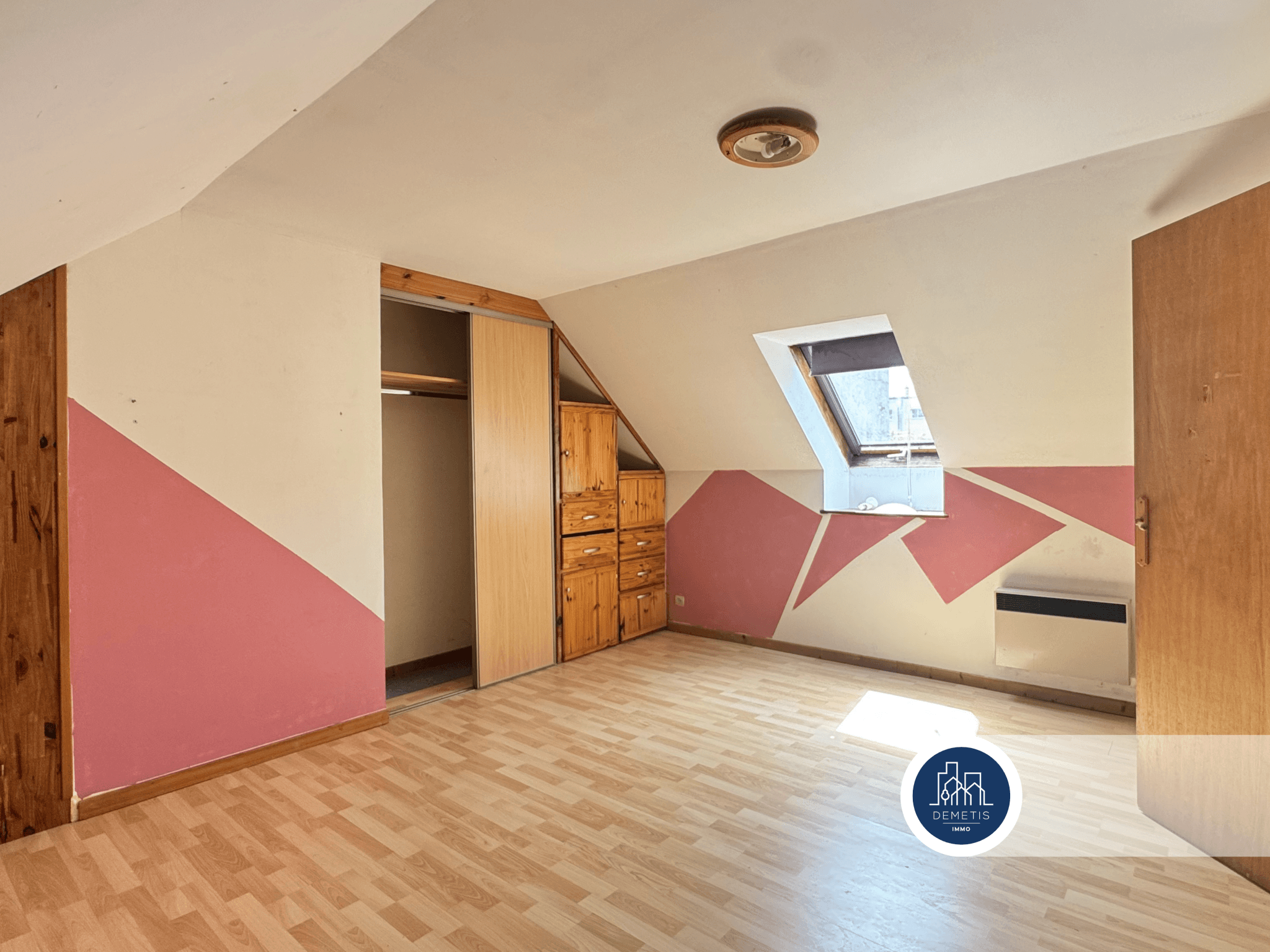 Le Mans Cité des Pins Maison familiale 4 chambres avec gar – photo 1