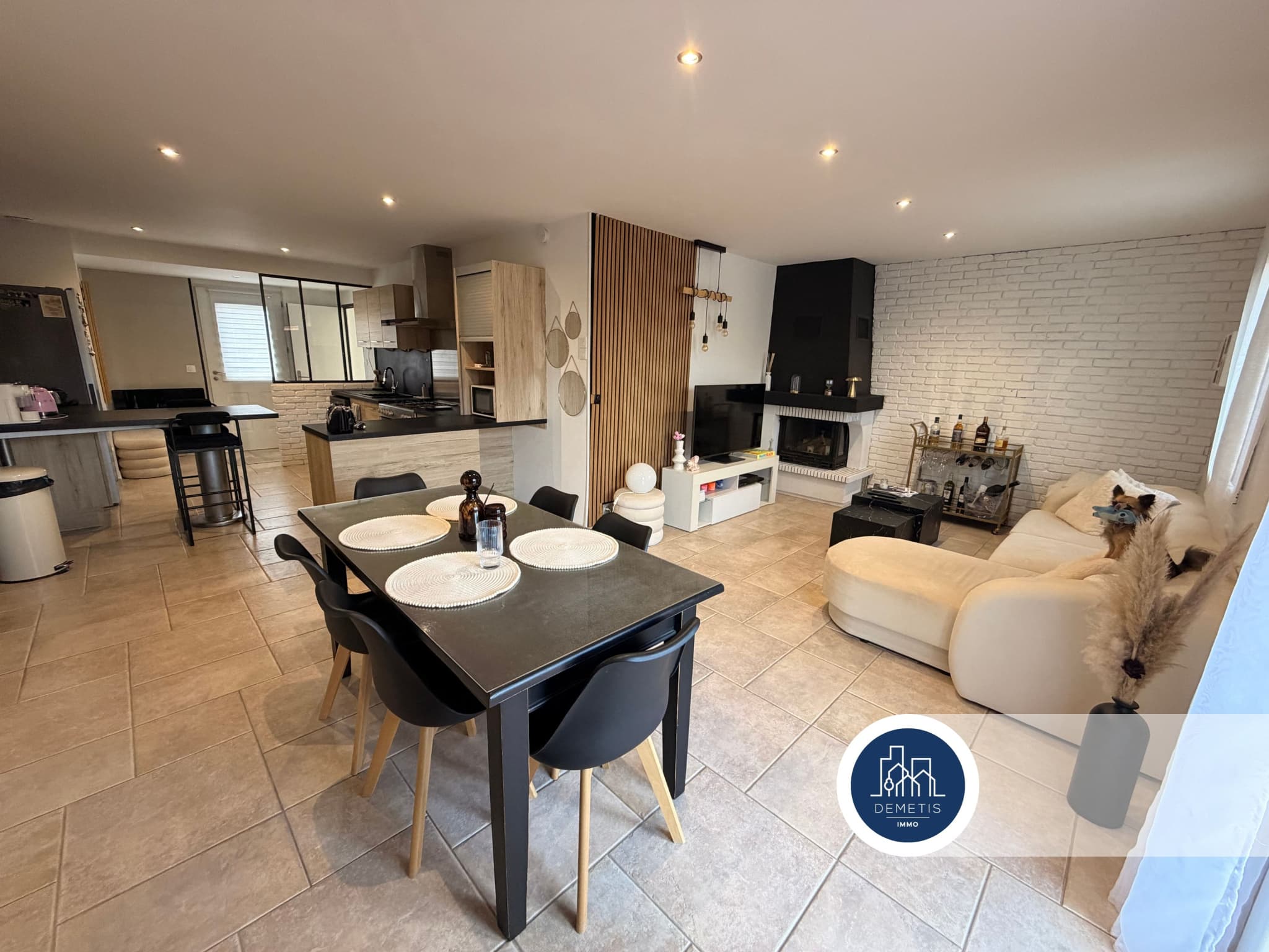MAISON RENOVEE AU COEUR DE SAINT GEORGES DU BOIS – photo 1