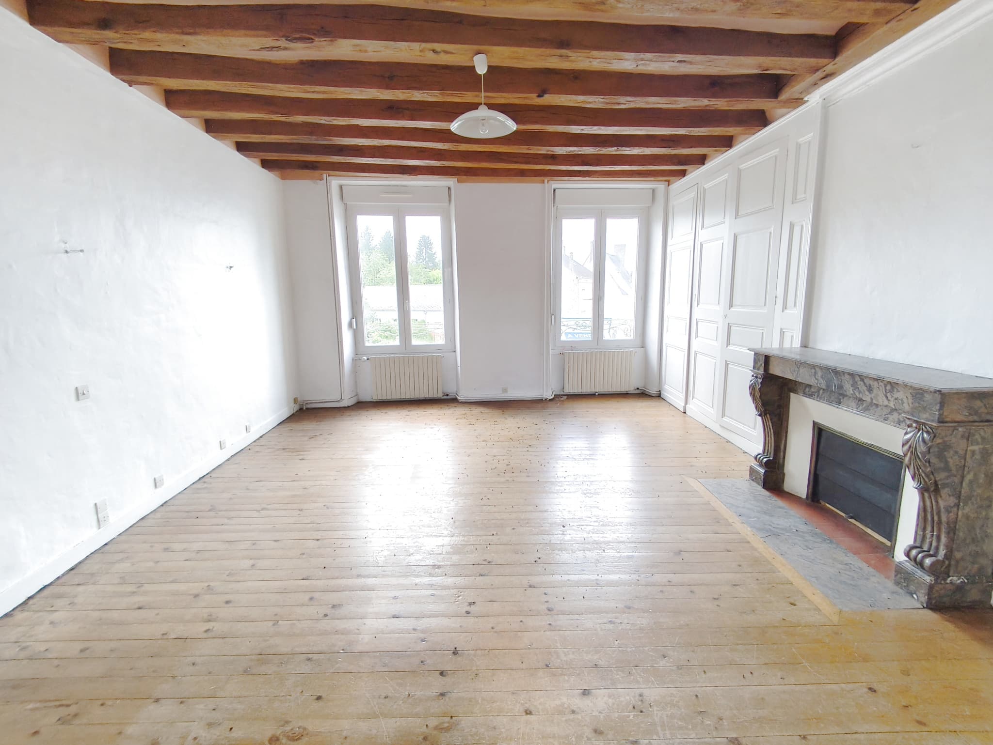 MAISON DE BOURG A DIVISER IDEAL INVESTISSEUR – photo 1