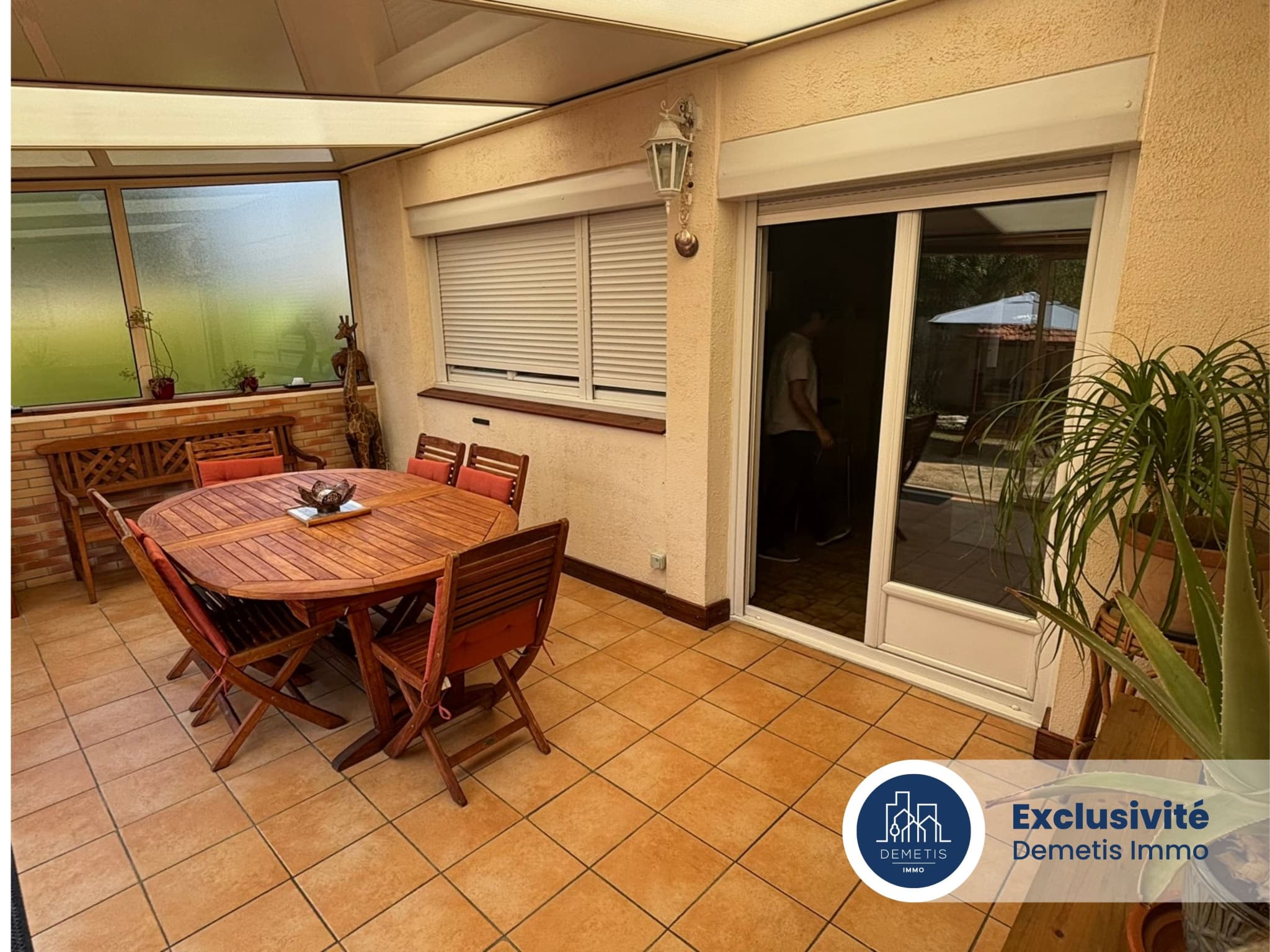 Maison familiale avec 4 chambres, jardin et garage – photo 1