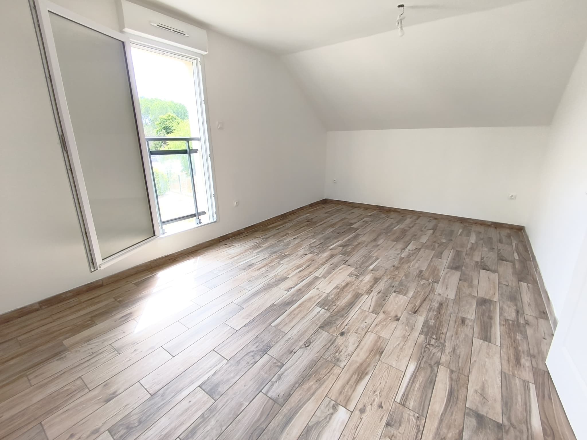 MAISON NEUVE 3 CHAMBRES AVEC GARAGE – photo 1