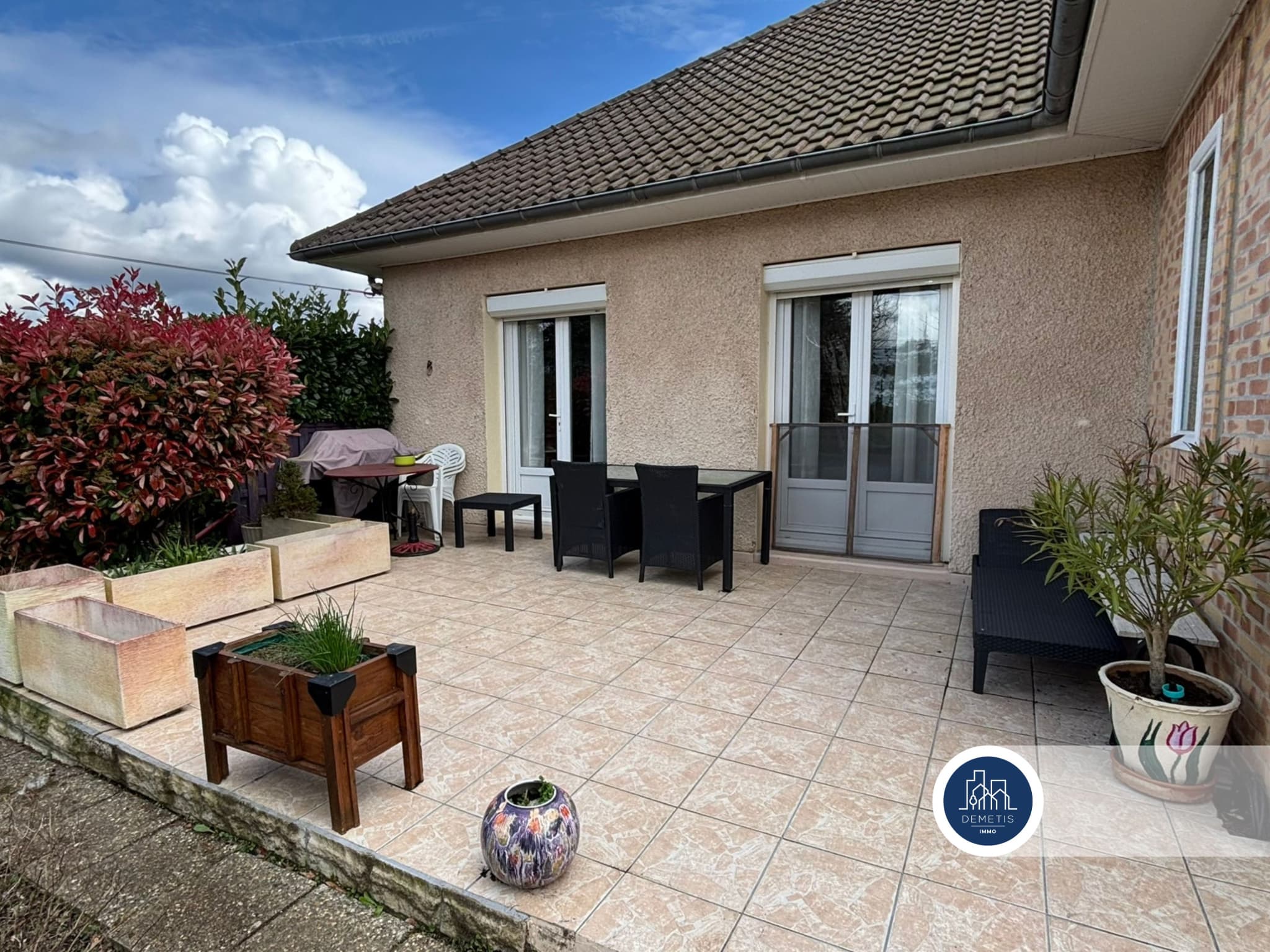 Maison familiale au calme avec grand jardin arboré – photo 1