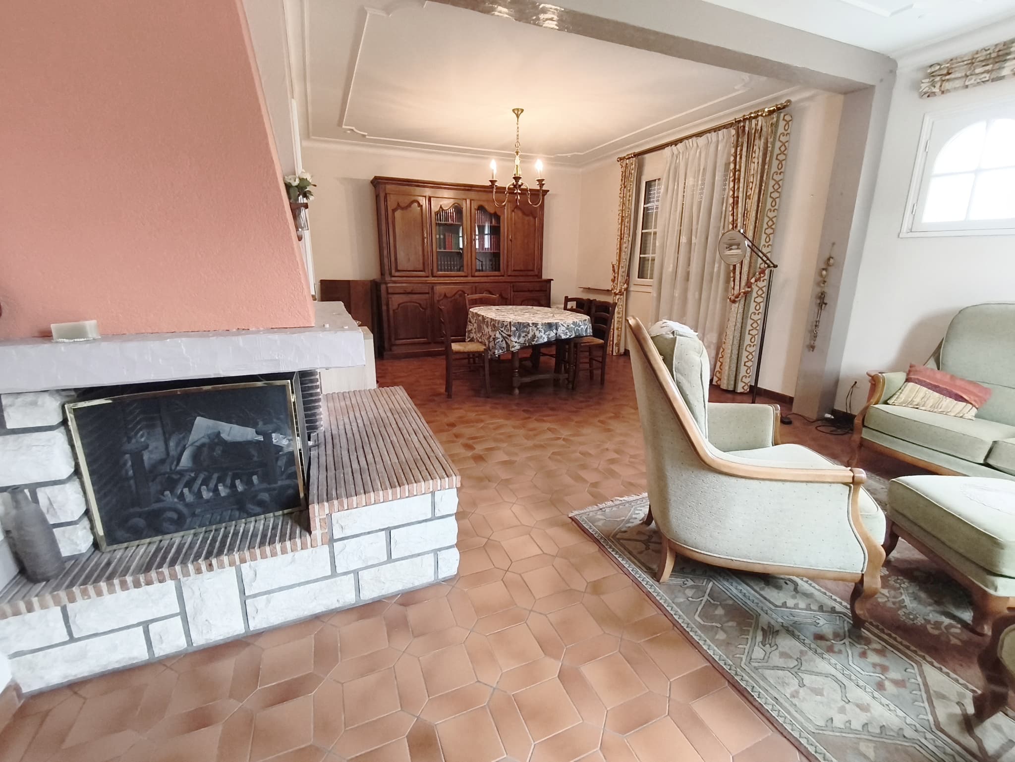 MAISON 4 CHAMBRES ET GRAND GARAGE – photo 1
