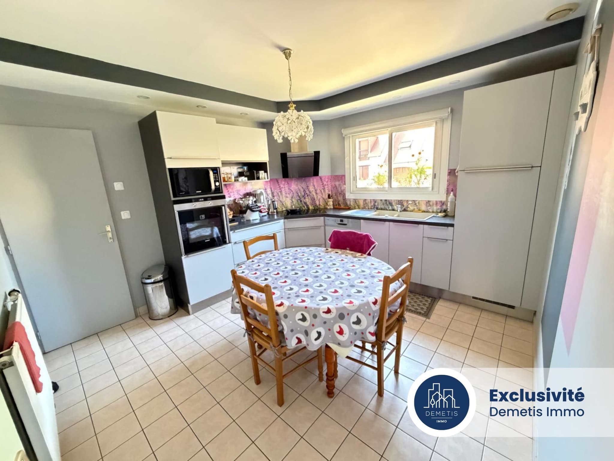 MAISON FAMILIALE DES ANNEES 2000 – photo 1